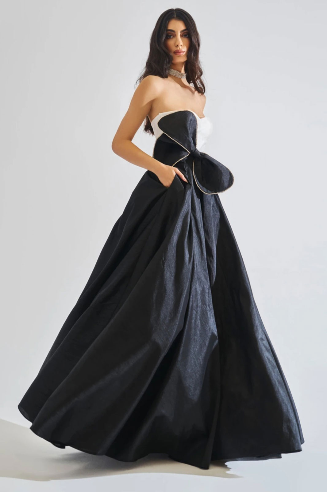 Black Maxi Dress ürün görünümü